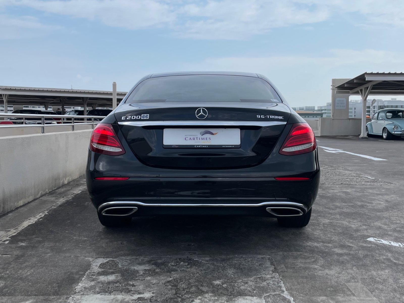 Mercedes-Benz E200 Avantgarde photo 5